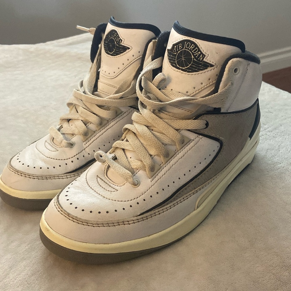 Air Jordan Shoes size 6 Youth